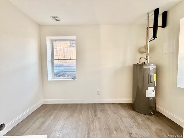 10 Amarr Drive, Shirley, NY 11967