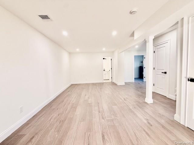 10 Amarr Drive, Shirley, NY 11967