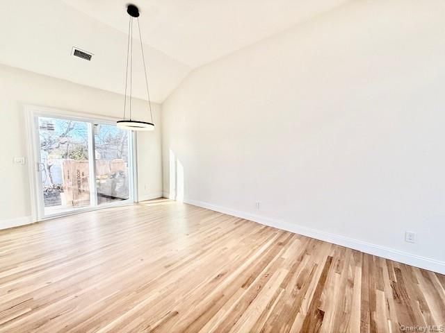 10 Amarr Drive, Shirley, NY 11967