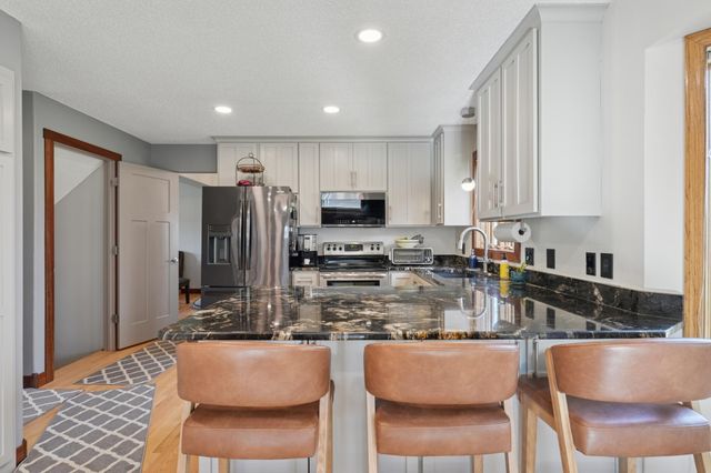 6664 Clearwater Creek Drive, Lino Lakes, MN 55038