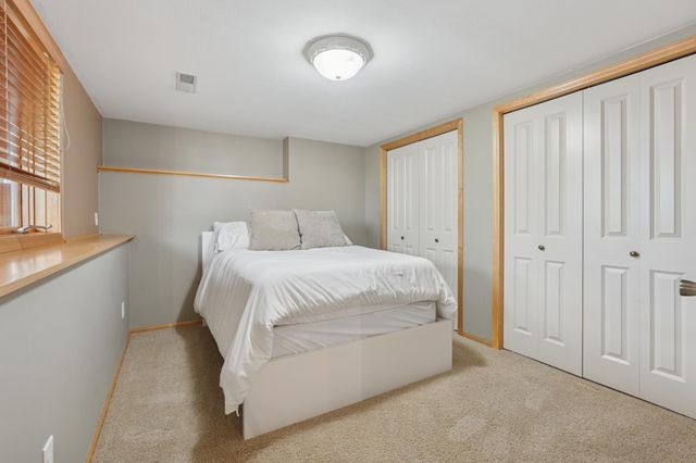 6664 Clearwater Creek Drive, Lino Lakes, MN 55038