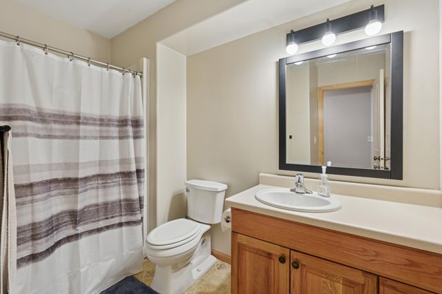 6664 Clearwater Creek Drive, Lino Lakes, MN 55038