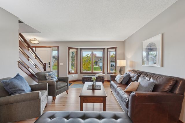 6664 Clearwater Creek Drive, Lino Lakes, MN 55038