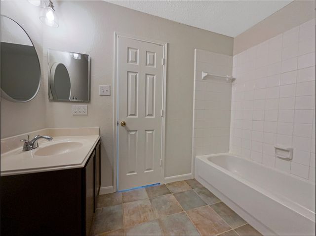 1013 Post Oak Trail, Anna, TX 75409