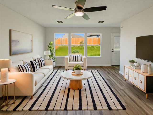 1013 Post Oak Trail, Anna, TX 75409