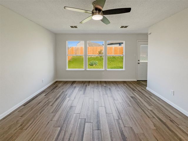 1013 Post Oak Trail, Anna, TX 75409