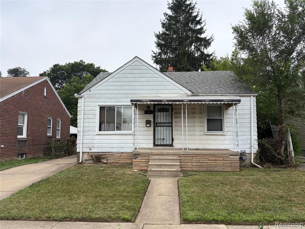 7361 Ashton Avenue, Detroit, MI 48228