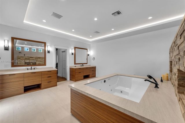 8967 SW 117th St, Miami, FL 33176