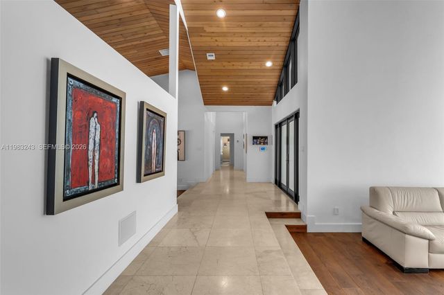 8967 SW 117th St, Miami, FL 33176