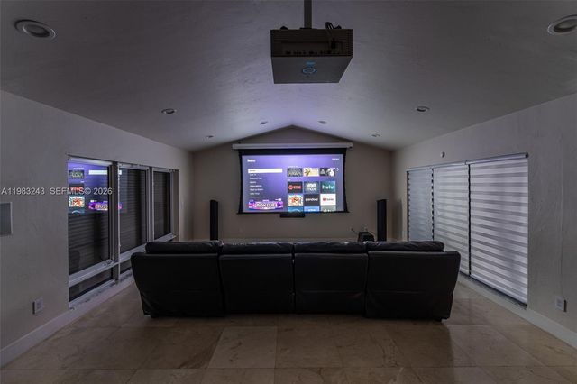 8967 SW 117th St, Miami, FL 33176