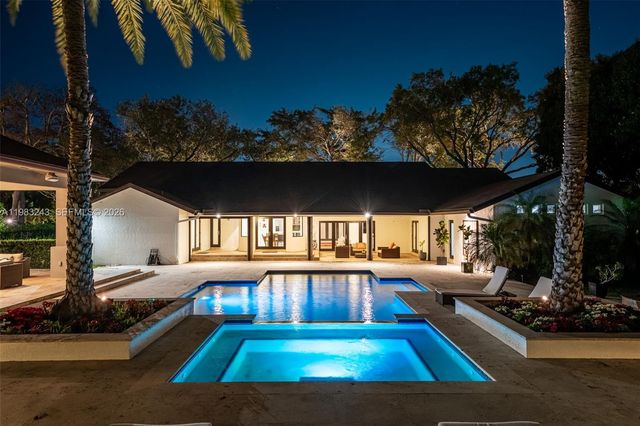 8967 SW 117th St, Miami, FL 33176