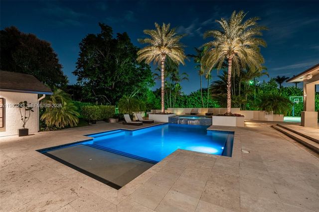 8967 SW 117th St, Miami, FL 33176