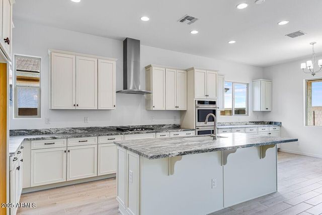 17837 W PASADENA Avenue, Litchfield Park, AZ 85340