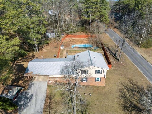 301 Briarwood Drive, Calhoun, GA 30701