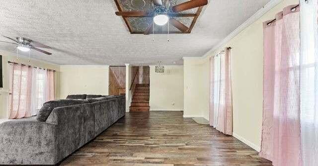 301 Briarwood Drive, Calhoun, GA 30701