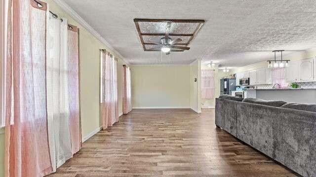 301 Briarwood Drive, Calhoun, GA 30701