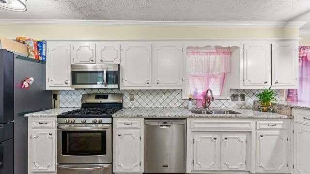 301 Briarwood Drive, Calhoun, GA 30701