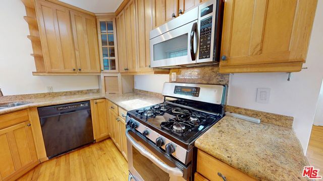 1410 Dartmouth Drive, Glendale, CA 91205