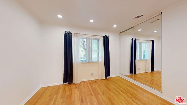 1410 Dartmouth Drive, Glendale, CA 91205