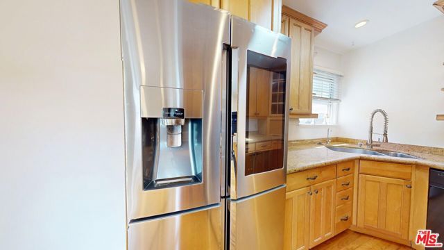 1410 Dartmouth Drive, Glendale, CA 91205