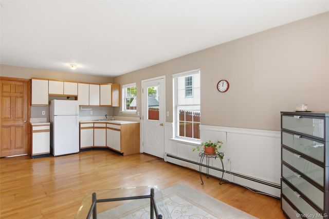 23 Woodside Avenue, Port Jefferson, NY 11777