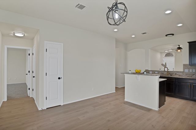 10152 Parker Springs Drive, Waco, TX 76708