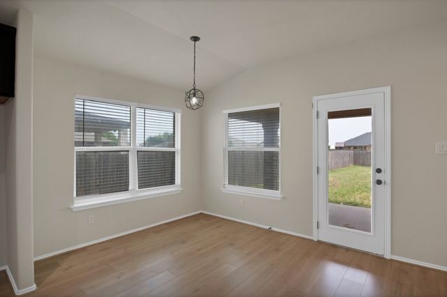 10152 Parker Springs Drive, Waco, TX 76708