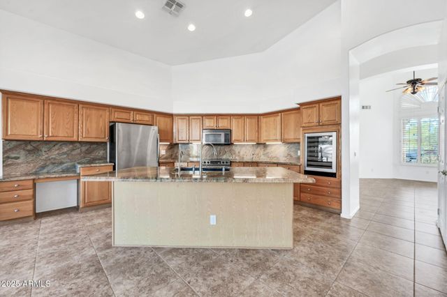 6400 W ORCHID Lane, Chandler, AZ 85226