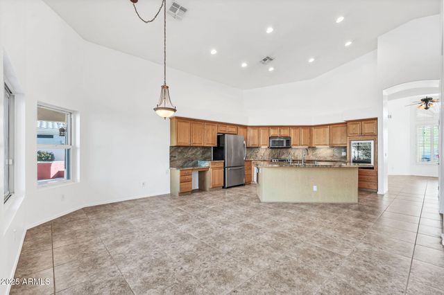 6400 W ORCHID Lane, Chandler, AZ 85226