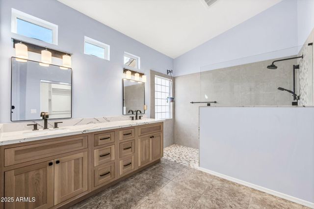 6400 W ORCHID Lane, Chandler, AZ 85226