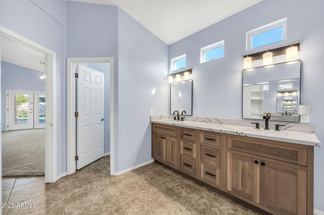 6400 W ORCHID Lane, Chandler, AZ 85226