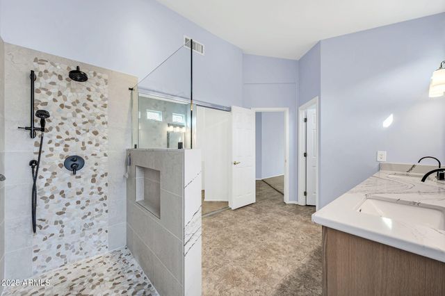 6400 W ORCHID Lane, Chandler, AZ 85226