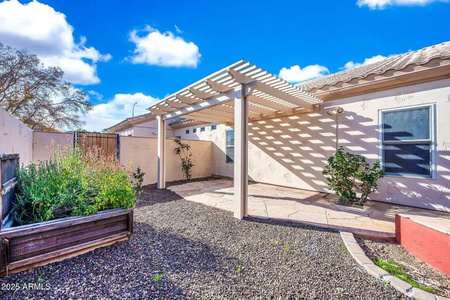 6400 W ORCHID Lane, Chandler, AZ 85226