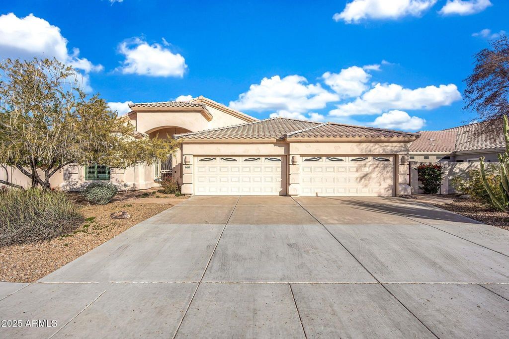 6400 W ORCHID Lane, Chandler, AZ 85226