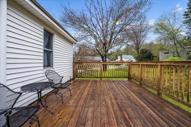 43 Webster Lake Road, Franklin, NH 03235