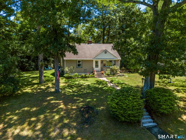 24 Forest Avenue, Groton, CT 06355