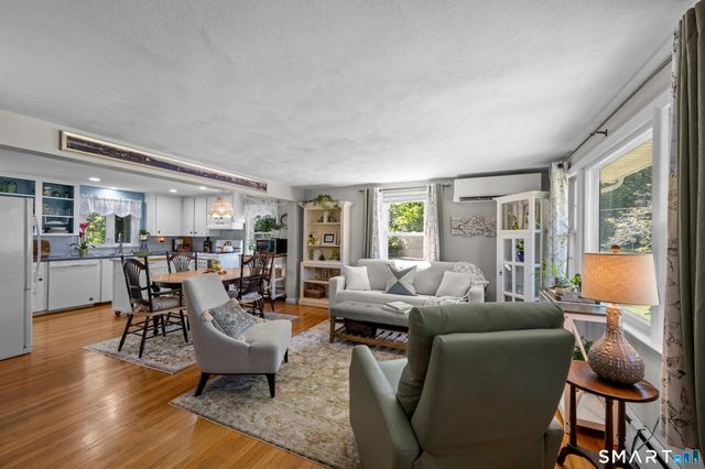 24 Forest Avenue, Groton, CT 06355