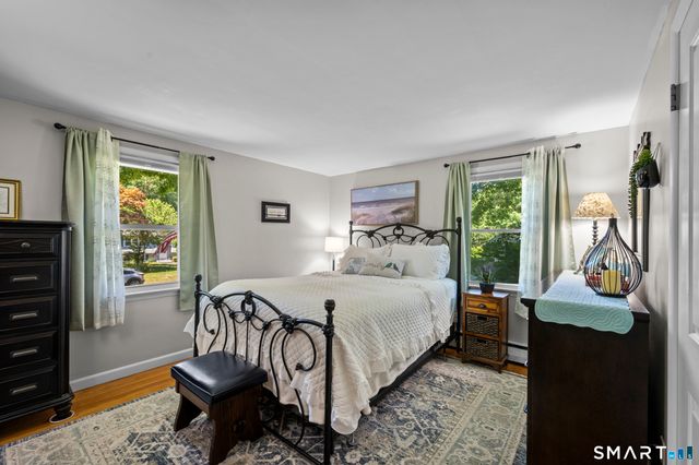 24 Forest Avenue, Groton, CT 06355