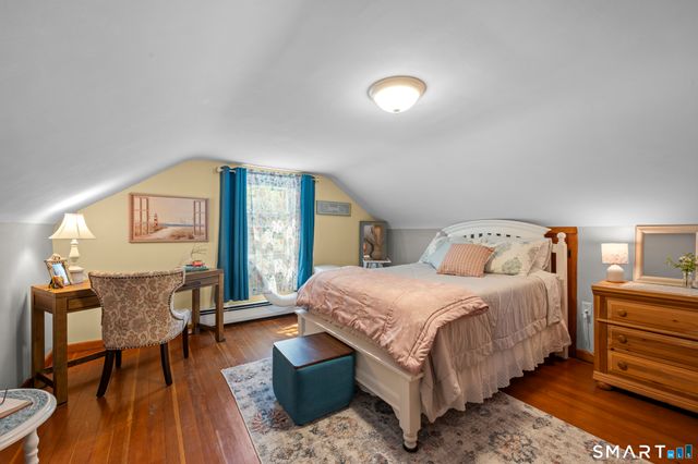 24 Forest Avenue, Groton, CT 06355