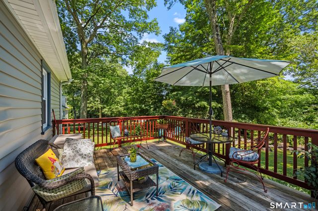 24 Forest Avenue, Groton, CT 06355
