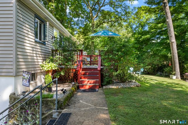 24 Forest Avenue, Groton, CT 06355
