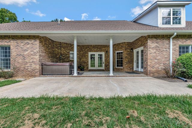 2600 Little Bartons Creek Rd, Cumberland Furnace, TN 37051