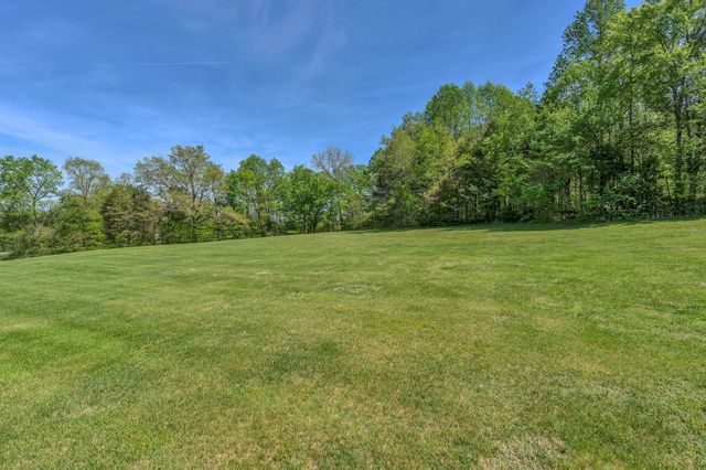 2600 Little Bartons Creek Rd, Cumberland Furnace, TN 37051