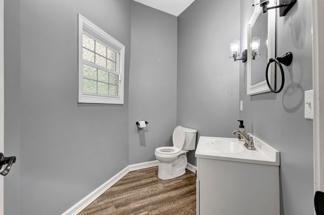 2600 Little Bartons Creek Rd, Cumberland Furnace, TN 37051