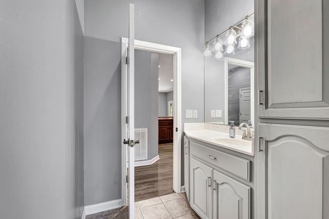 2600 Little Bartons Creek Rd, Cumberland Furnace, TN 37051