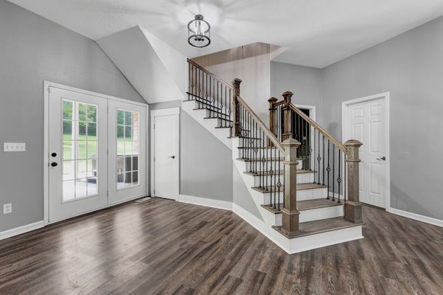 2600 Little Bartons Creek Rd, Cumberland Furnace, TN 37051