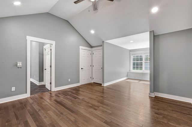 2600 Little Bartons Creek Rd, Cumberland Furnace, TN 37051