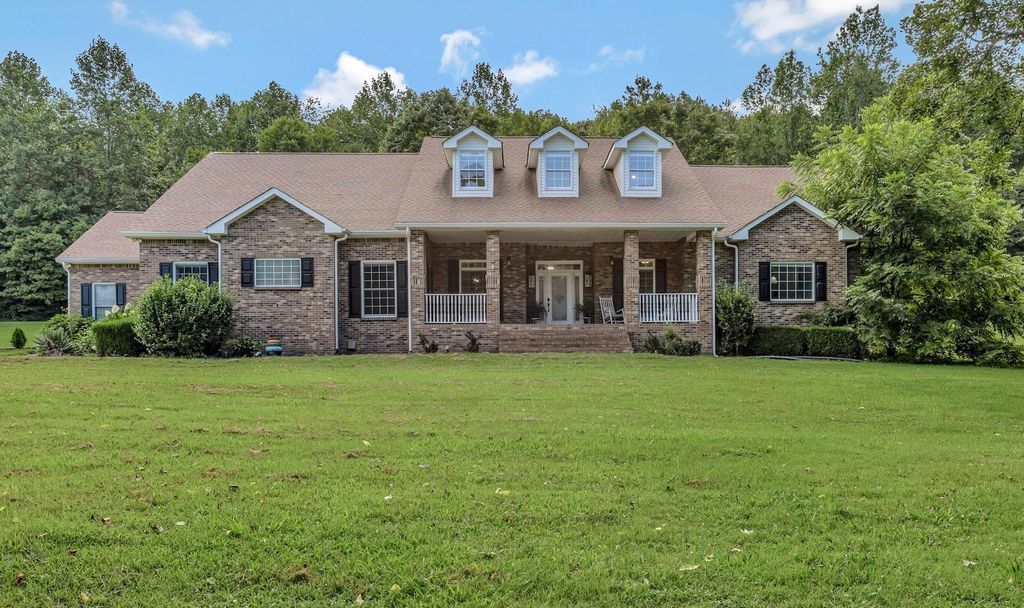 2600 Little Bartons Creek Rd, Cumberland Furnace, TN 37051
