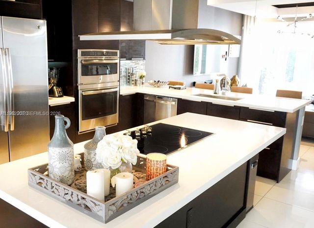 6436 NW 104th Ct, Doral, FL 33178