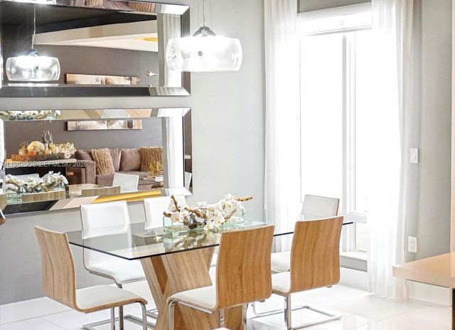 6436 NW 104th Ct, Doral, FL 33178